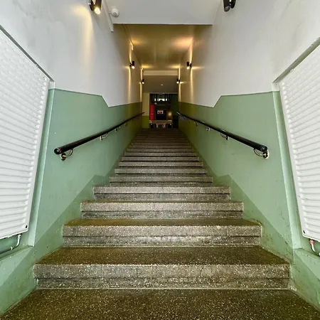 Kotimaailma Kamppi - Pieni Yksioe 3*