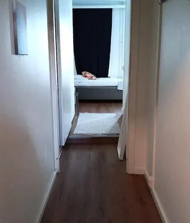 Kotimaailma Kamppi - Pieni Yksioe Apartman Helsinki