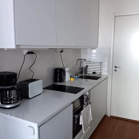 Kotimaailma Kamppi - Pieni Yksioe Apartmán Helsinky
